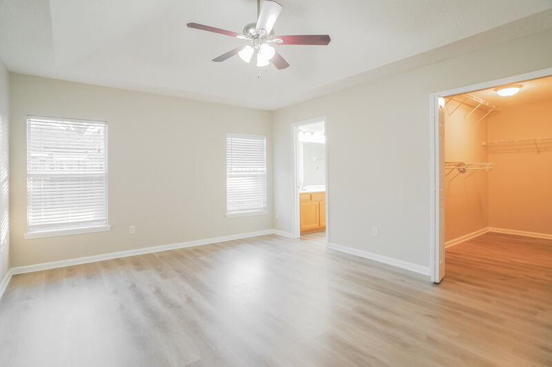 2,075/Mo, 1207 Ardmore St St Augustine, FL 32092 Main Bedroom View