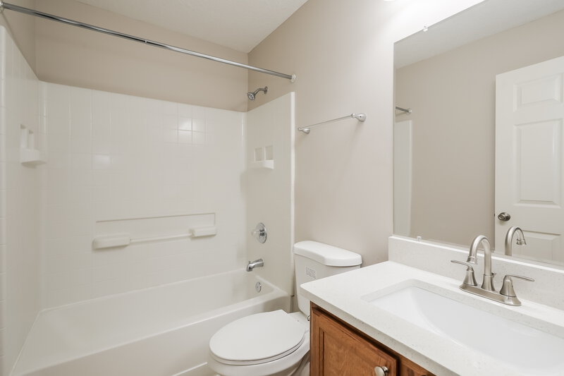 2,540/Mo, 3514 Pebble Stone Ct Orange Park, FL 32065 Bathroom View