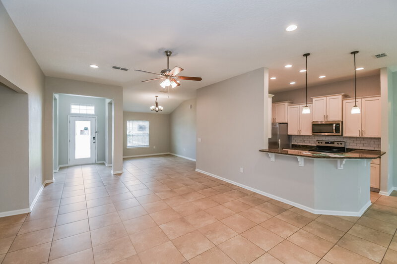 2,550/Mo, 75094 Fern Creek Dr Yulee, FL 32097 Living Room View