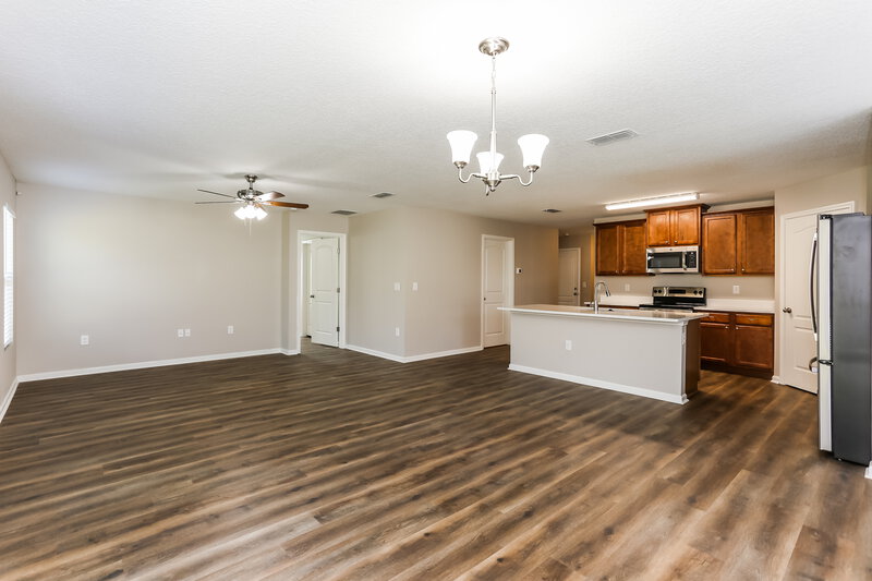 1,810/Mo, 8769 Oxfordshire Ave E Jacksonville, FL 32219 Dining Room View