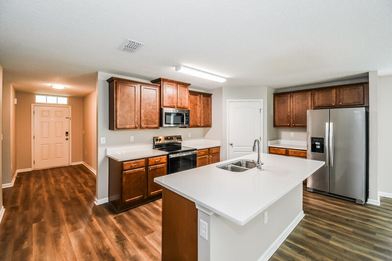 1,865/Mo, 8769 Oxfordshire Ave E Jacksonville, FL 32219 Kitchen View 3