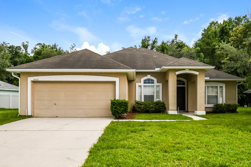 1,960/Mo, 7068 Rapid River Dr W Jacksonville, FL 32219 External View