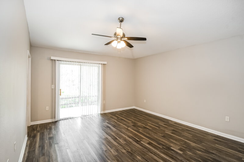 1,715/Mo, 3812 Evan Samuel Dr Jacksonville, FL 32210 Living Room View 2