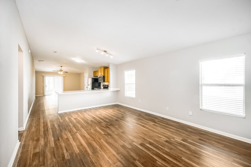 1,715/Mo, 3812 Evan Samuel Dr Jacksonville, FL 32210 Dining Room View 2