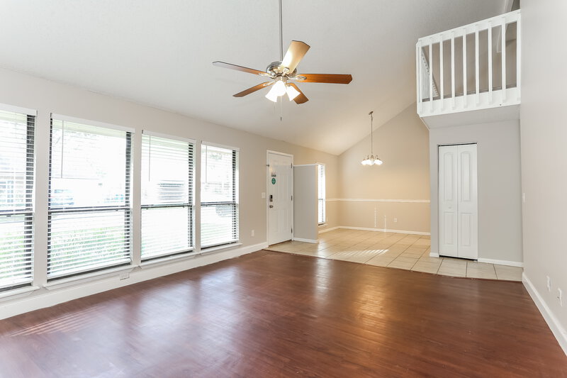 2,130/Mo, 4829 Tocobaga Ln Jacksonville, FL 32225 Living Room View