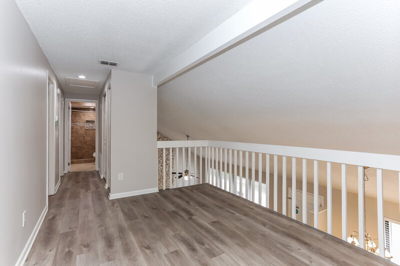 2,130/Mo, 4829 Tocobaga Ln Jacksonville, FL 32225 Loft View