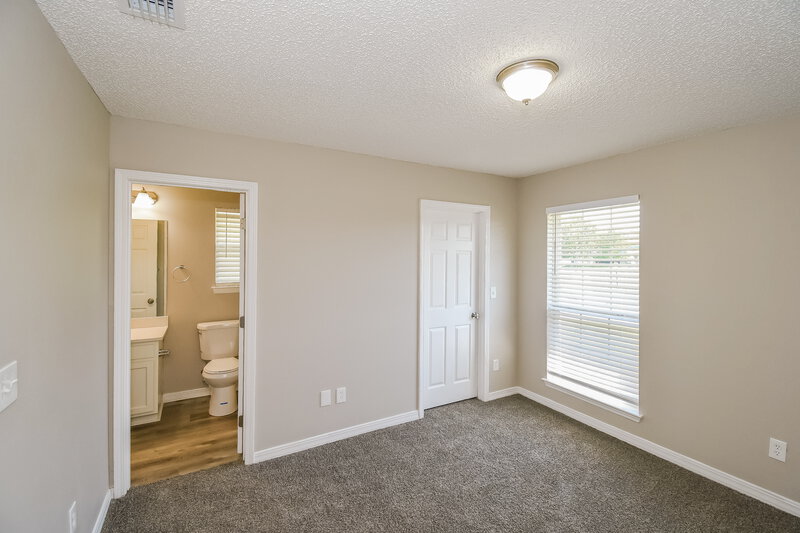 2,175/Mo, 2700 Taylor Hill Dr Jacksonville, FL 32221 Bedroom View