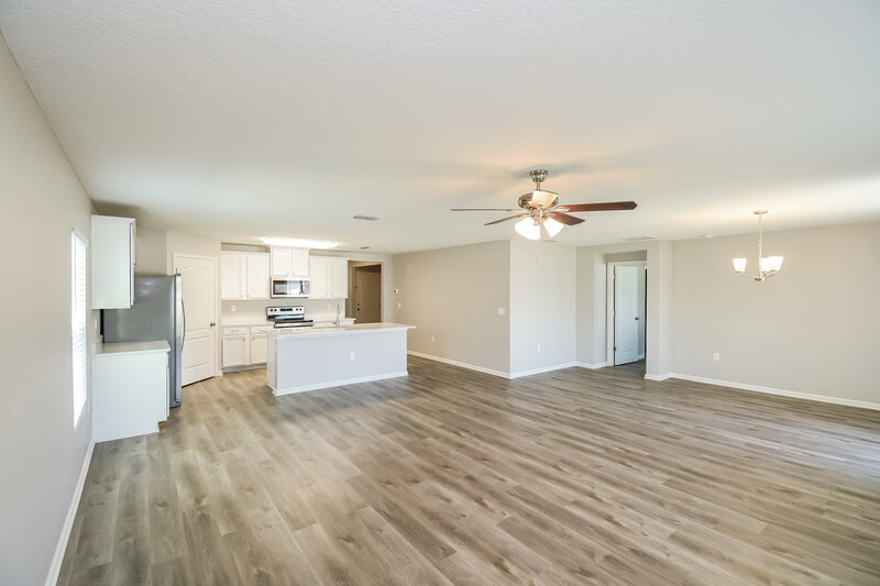 2,235/Mo, 1949 Rock Springs Way Middleburg, FL 32068 Living Room View