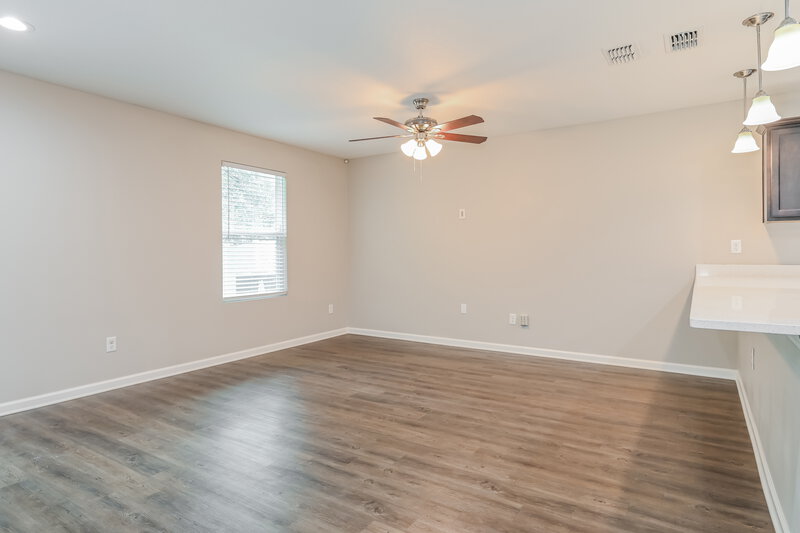 1,905/Mo, 1390 Sarahs Landing Dr Jacksonville, FL 32221 Living Room View 3