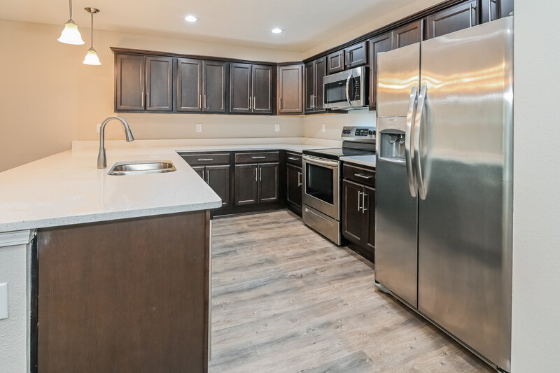 1,905/Mo, 1390 Sarahs Landing Dr Jacksonville, FL 32221 Kitchen View 2