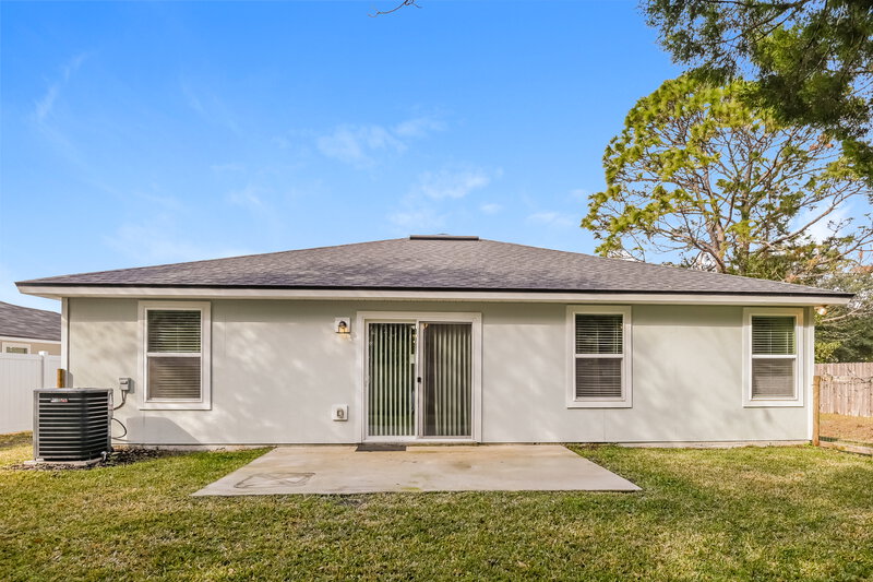 1,905/Mo, 1390 Sarahs Landing Dr Jacksonville, FL 32221 Rear View