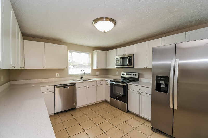 1,765/Mo, 4249 Beacon Tree Ct Jacksonville, FL 32257 Kitchen View