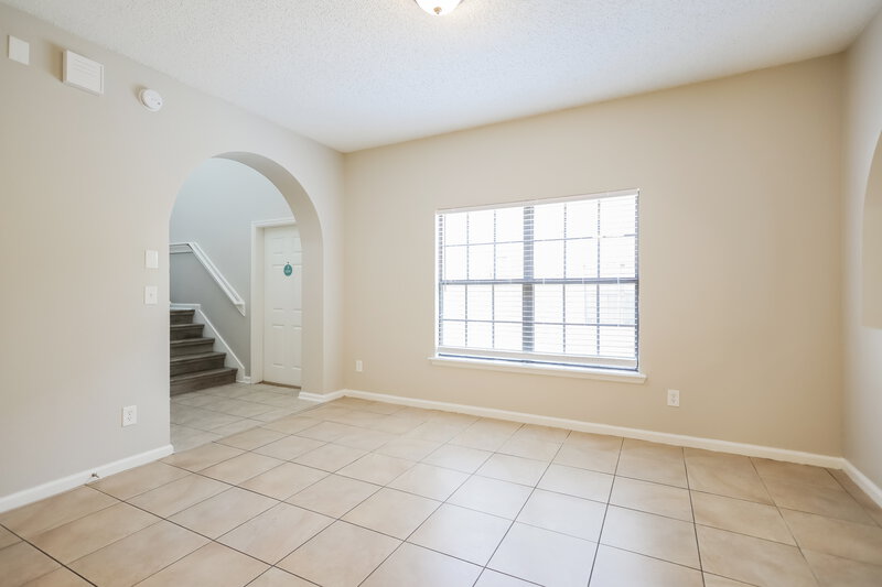 1,725/Mo, 5321 Brighton Park Ln Jacksonville, FL 32210 Sitting Room View