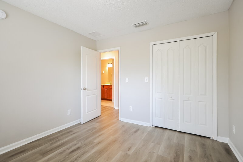 1,725/Mo, 5321 Brighton Park Ln Jacksonville, FL 32210 Bedroom View