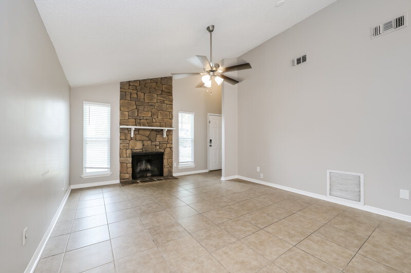 1,685/Mo, 756 Century 21 Dr Jacksonville, FL 32216 Misc View 2