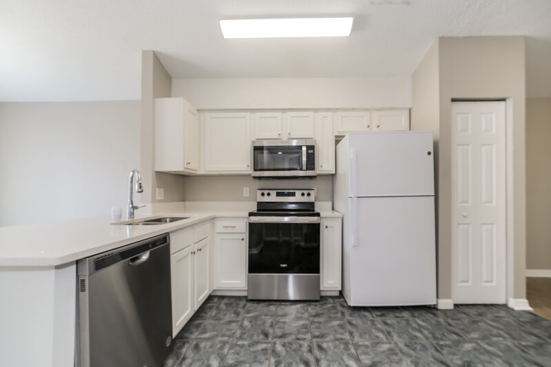 1,685/Mo, 756 Century 21 Dr Jacksonville, FL 32216 Misc View 6