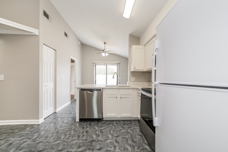 1,685/Mo, 756 Century 21 Dr Jacksonville, FL 32216 Misc View 7