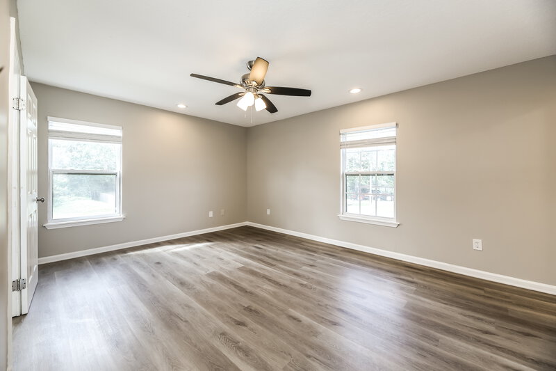 2,160/Mo, 7053 Civic Club Dr Jacksonville, FL 32219 Main Bedroom View