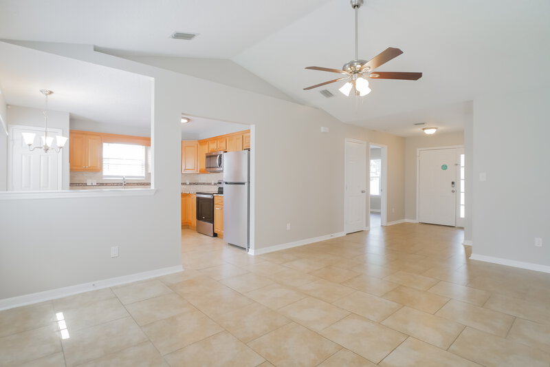 1,915/Mo, 1334 Truman Dr Saint Augustine, FL 32084 Living Room View
