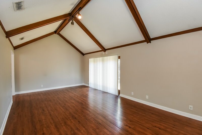 2,330/Mo, 11413 Scott Mill Rd Jacksonville, FL 32223 Living Room View