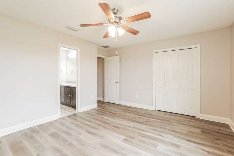 2,990/Mo, 654 Drysdale Dr Orange Park, FL 32065 Bedroom View 2