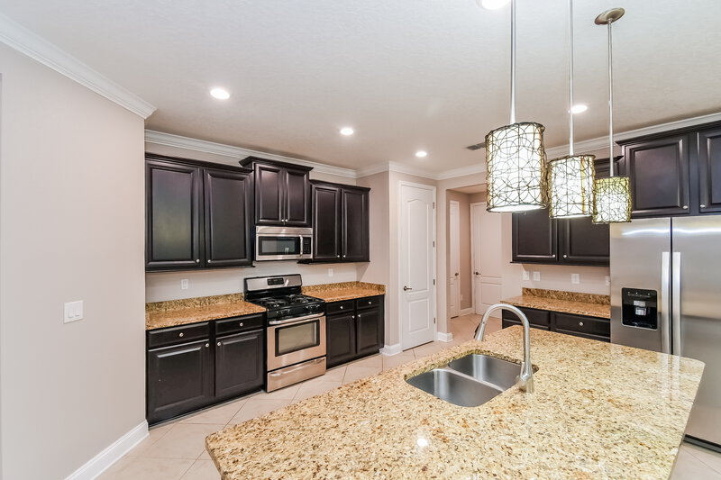 4,480/Mo, 252 Saint Kitts Loop Saint Augustine, FL 32092 Kitchen View 2