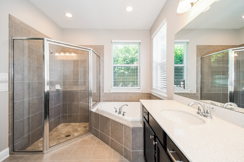 3,300/Mo, 299 Palm Breeze Dr Ponte Vedra, FL 32081 Main Bathroom View 2