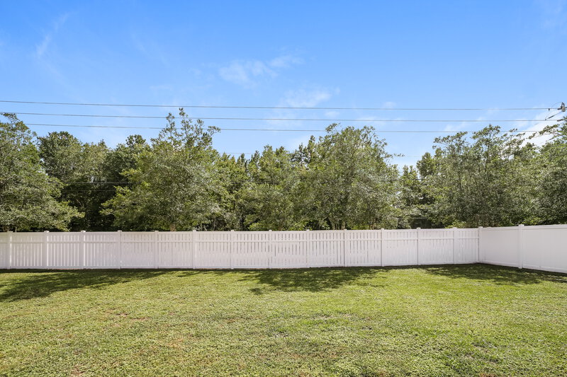 1,825/Mo, 45 Perry Creek Dr Jacksonville, FL 32220 Rear View