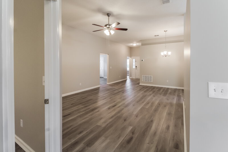 1,970/Mo, 1846 Dartmouth Dr Middleburg, FL 32068 Living Room View 2