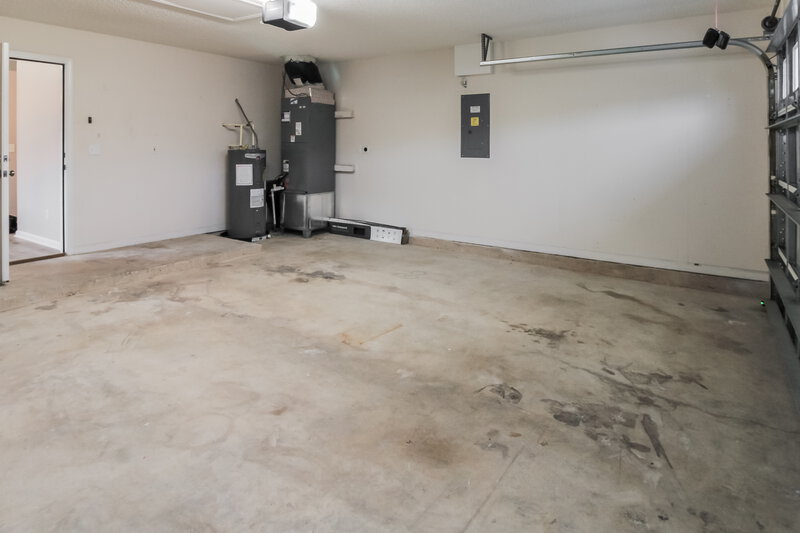 1,970/Mo, 1846 Dartmouth Dr Middleburg, FL 32068 Garage View