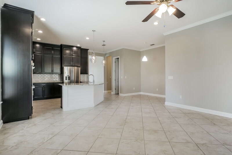 2,980/Mo, 124 Willow Lake Dr Saint Augustine, FL 32092 Living Room View 2