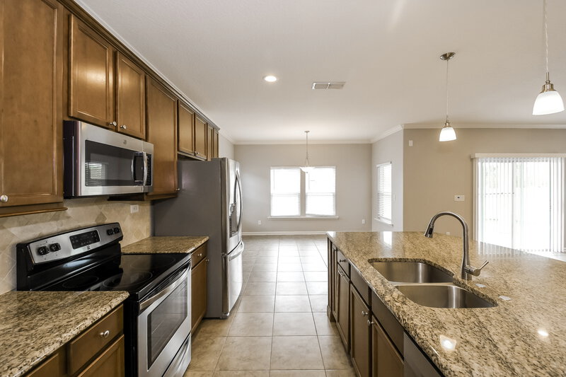 2,615/Mo, 59 Mercutio Ln Saint Augustine, FL 32092 Kitchen View
