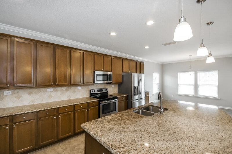 2,615/Mo, 59 Mercutio Ln Saint Augustine, FL 32092 Kitchen View 2