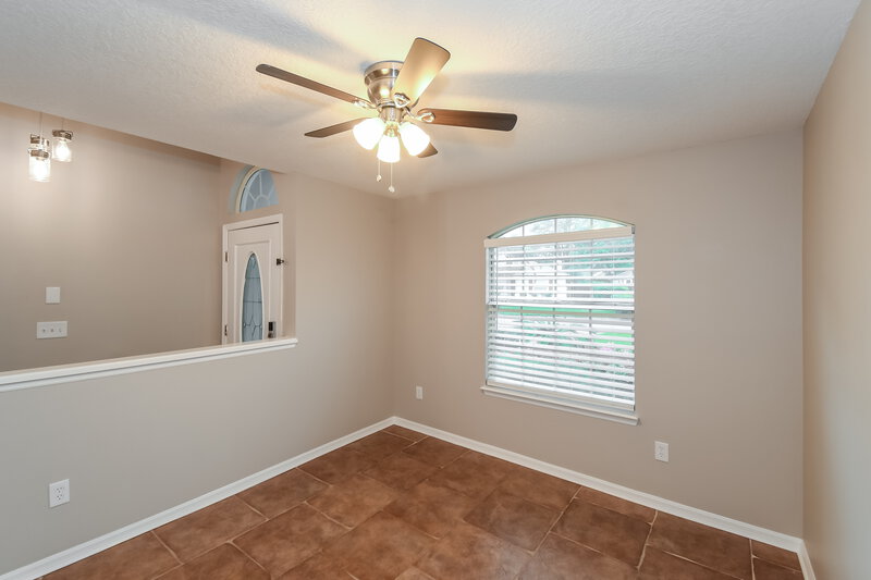 2,865/Mo, 4737 Kernan Mill Ln E Jacksonville, FL 32224 Dining Room View