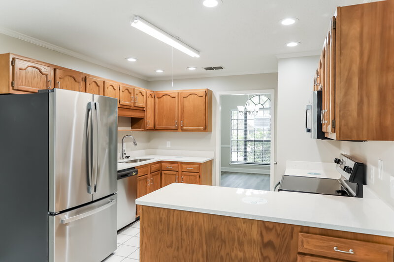 2,640/Mo, 3276 Totall Oaks Ct Jacksonville, FL 32223 Kitchen View