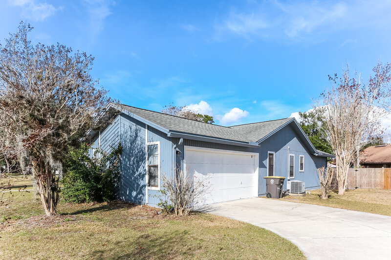 1,700/Mo, 8539 Echoridge Ct Jacksonville, FL 32244 Front View