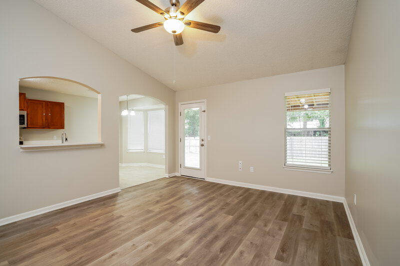 2,730/Mo, 2826 Affirmed Ct Green Cove Springs, FL 32043 Living Room View