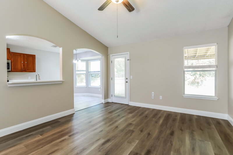 1,890/Mo, 2826 Affirmed Ct Green Cove Springs, FL 32043 Living Room View 2