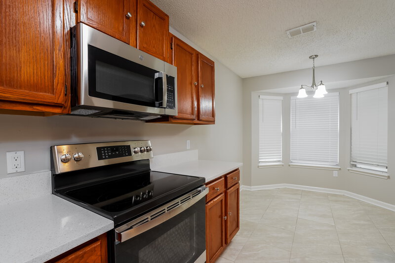 2,730/Mo, 2826 Affirmed Ct Green Cove Springs, FL 32043 Kitchen View 3