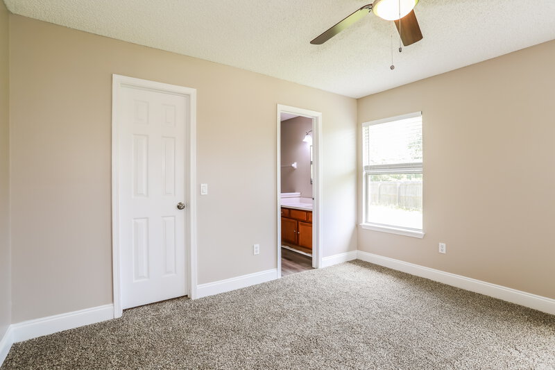 1,890/Mo, 2826 Affirmed Ct Green Cove Springs, FL 32043 Main Bedroom View