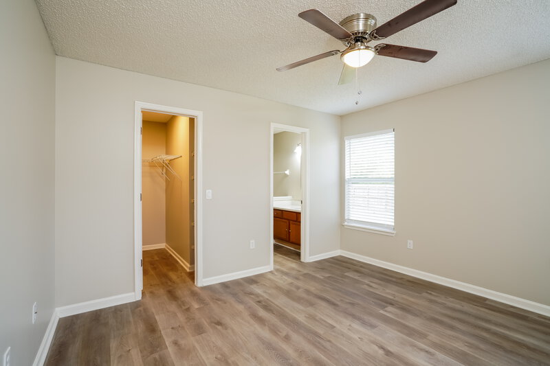 2,730/Mo, 2826 Affirmed Ct Green Cove Springs, FL 32043 Main Bedroom View