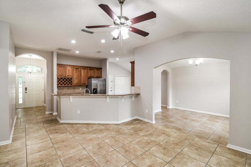 1,830/Mo, 2656 Creekfront Dr Green Cove Springs, FL 32043 Living Room View 2