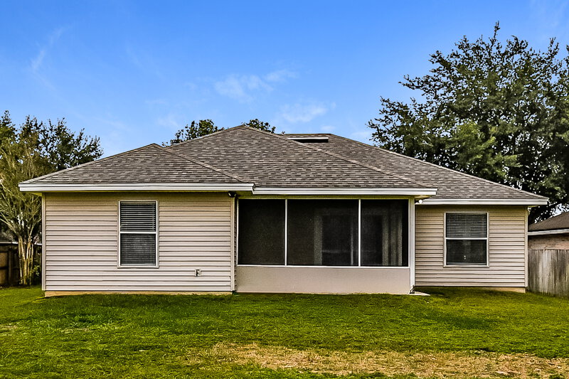 1,830/Mo, 2656 Creekfront Dr Green Cove Springs, FL 32043 Rear View