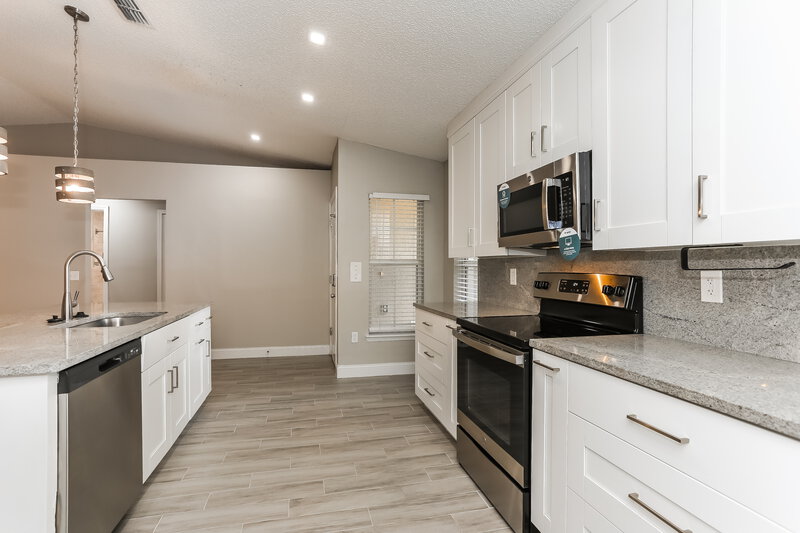 2,265/Mo, 2623 Cobblestone Forest Cir E Jacksonville, FL 32225 Kitchen View 2