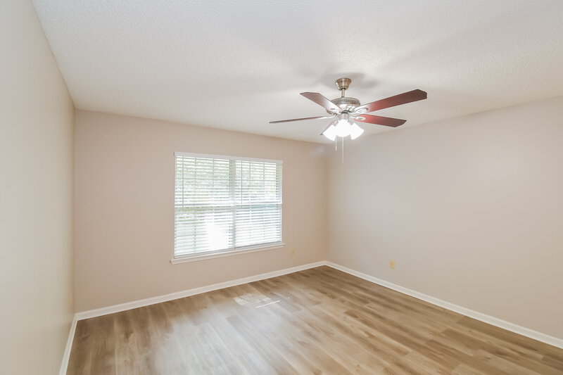 2,070/Mo, 9348 Cumberland Station Dr Jacksonville, FL 32257 Main Bedroom View