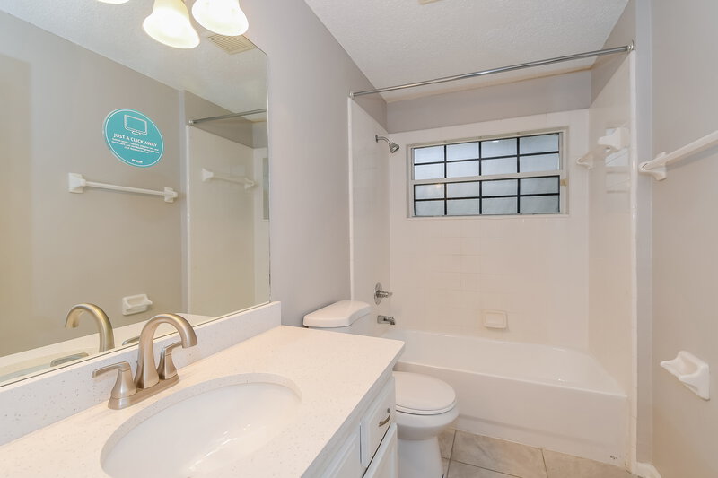 2,070/Mo, 9348 Cumberland Station Dr Jacksonville, FL 32257 Bathroom View