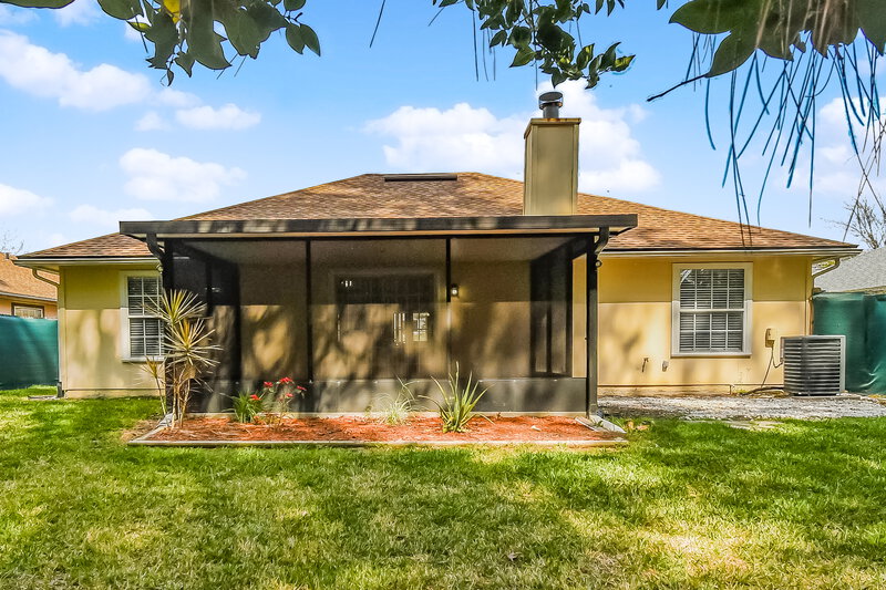 2,070/Mo, 9348 Cumberland Station Dr Jacksonville, FL 32257 Rear View