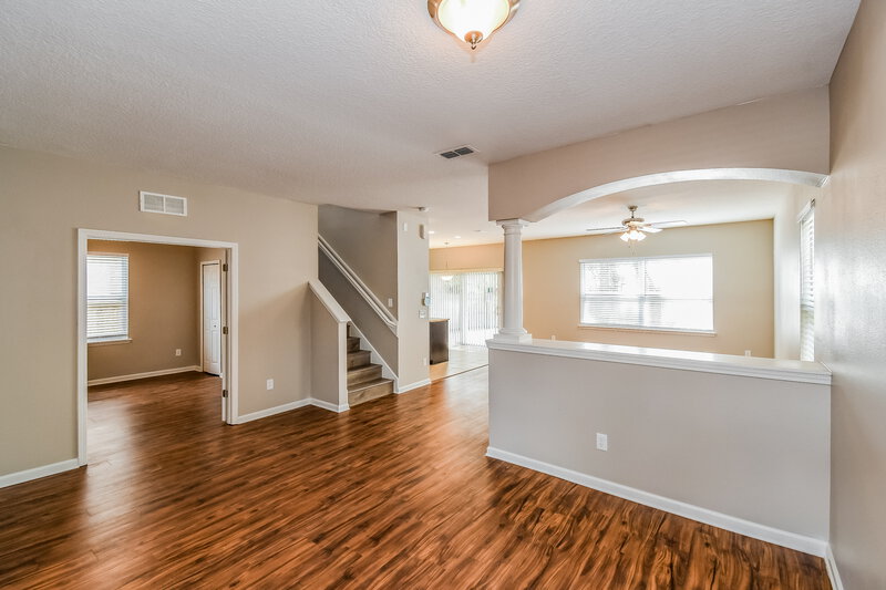 2,470/Mo, 211 Buck Run Way Saint Augustine, FL 32092 Living Room View 2