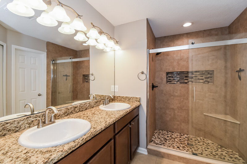 2,470/Mo, 211 Buck Run Way Saint Augustine, FL 32092 Bathroom View