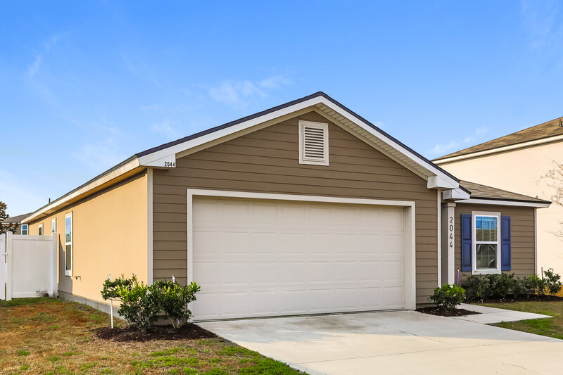 1,885/Mo, 2044 Pebble Point Dr Green Cove Springs, FL 32043 Front View